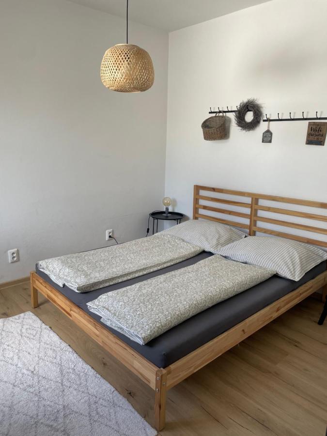 Apartment Dubnica Prejta 3 Dubnica nad Váhom エクステリア 写真